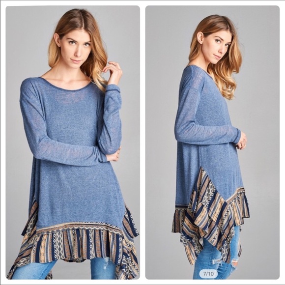 Tops - ☄️Boho tribal shark bite hem top
